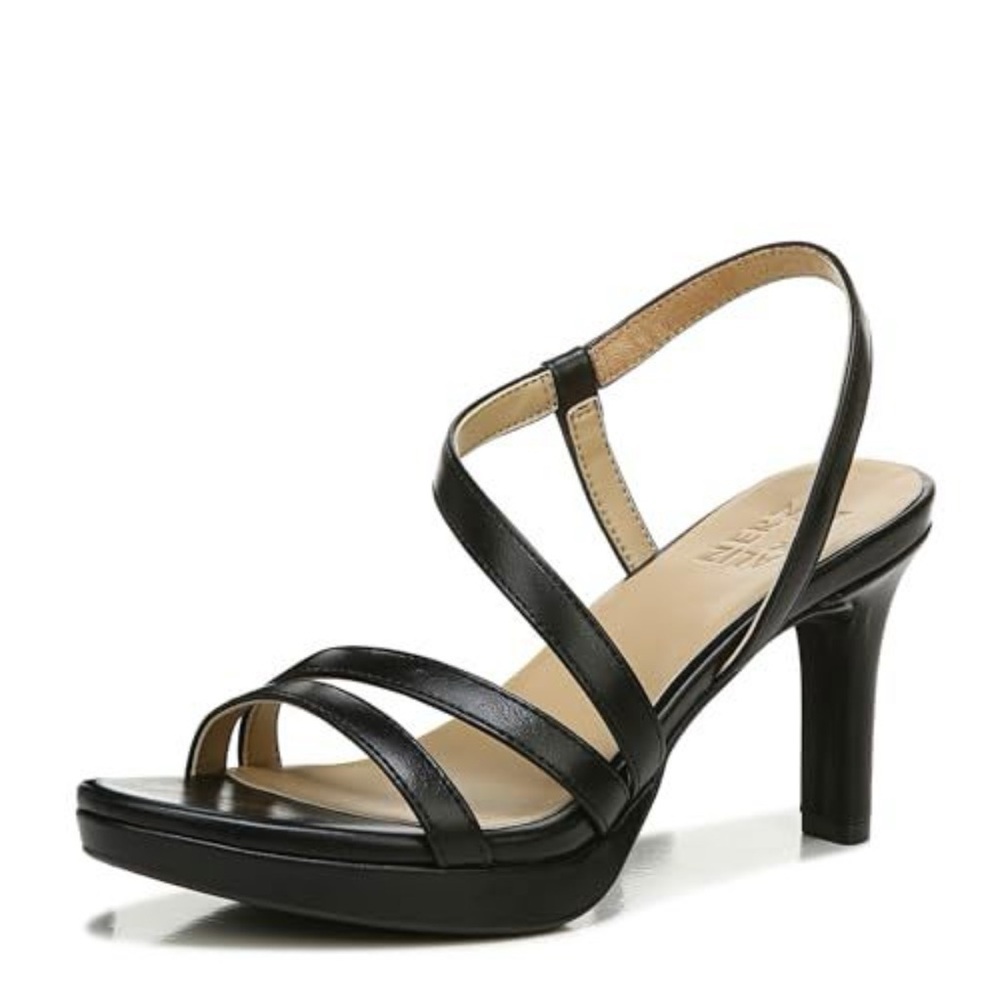 NEW Naturalizer Brenta Black Strappy Sandal Size 8.5